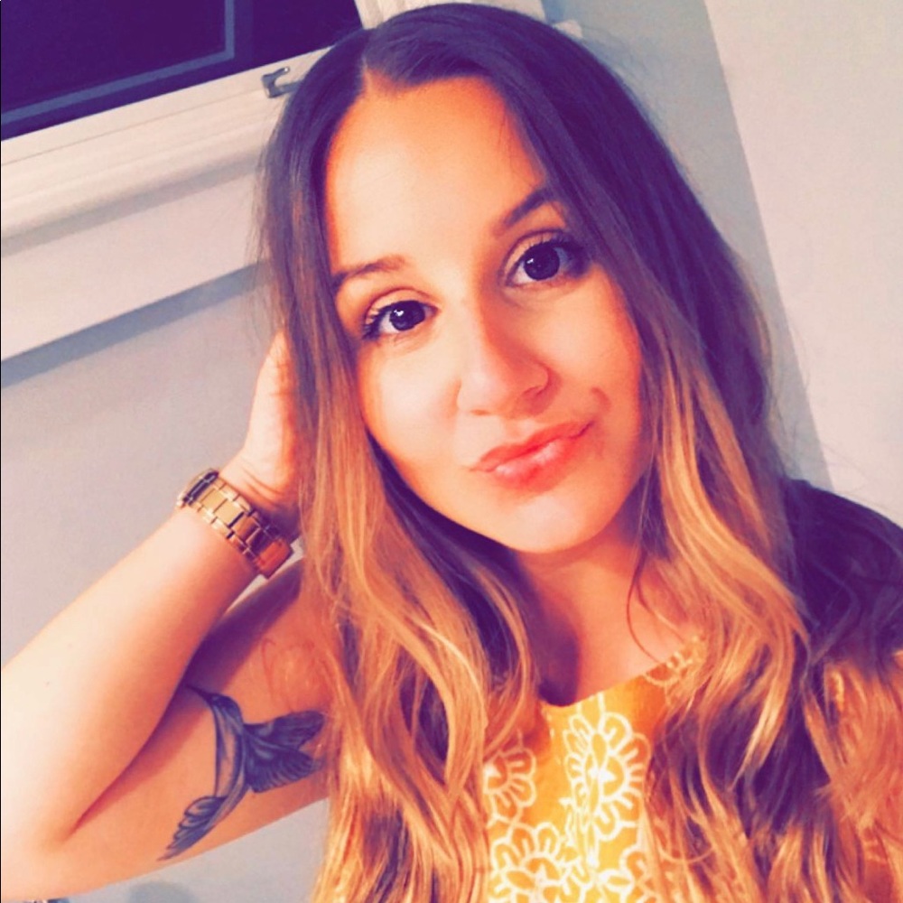 Meet your Posher, Tara